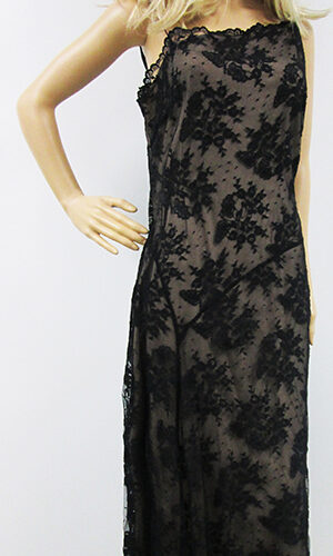 BCBGMAXAXRIA/Black Lace Dress